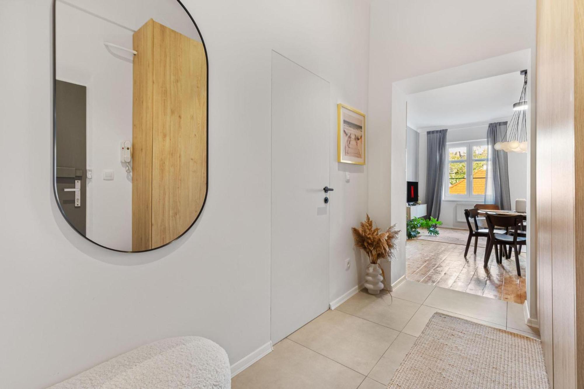 Ah Luxury Old Town Apartment